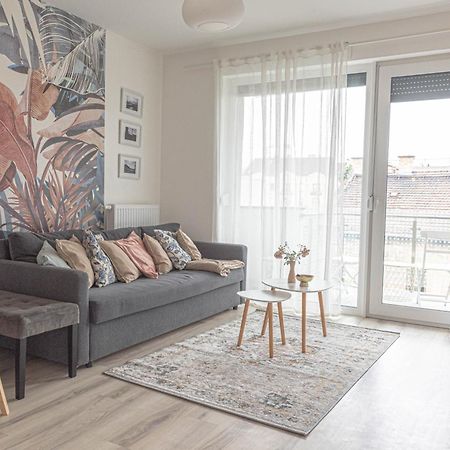 Dob36 Apartment With Free Private Parking And Balcony Будапешт Экстерьер фото