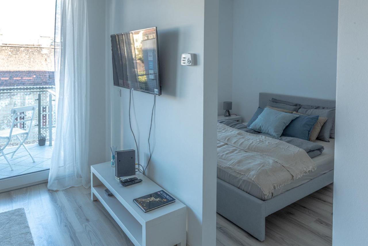 Dob36 Apartment With Free Private Parking And Balcony Будапешт Экстерьер фото