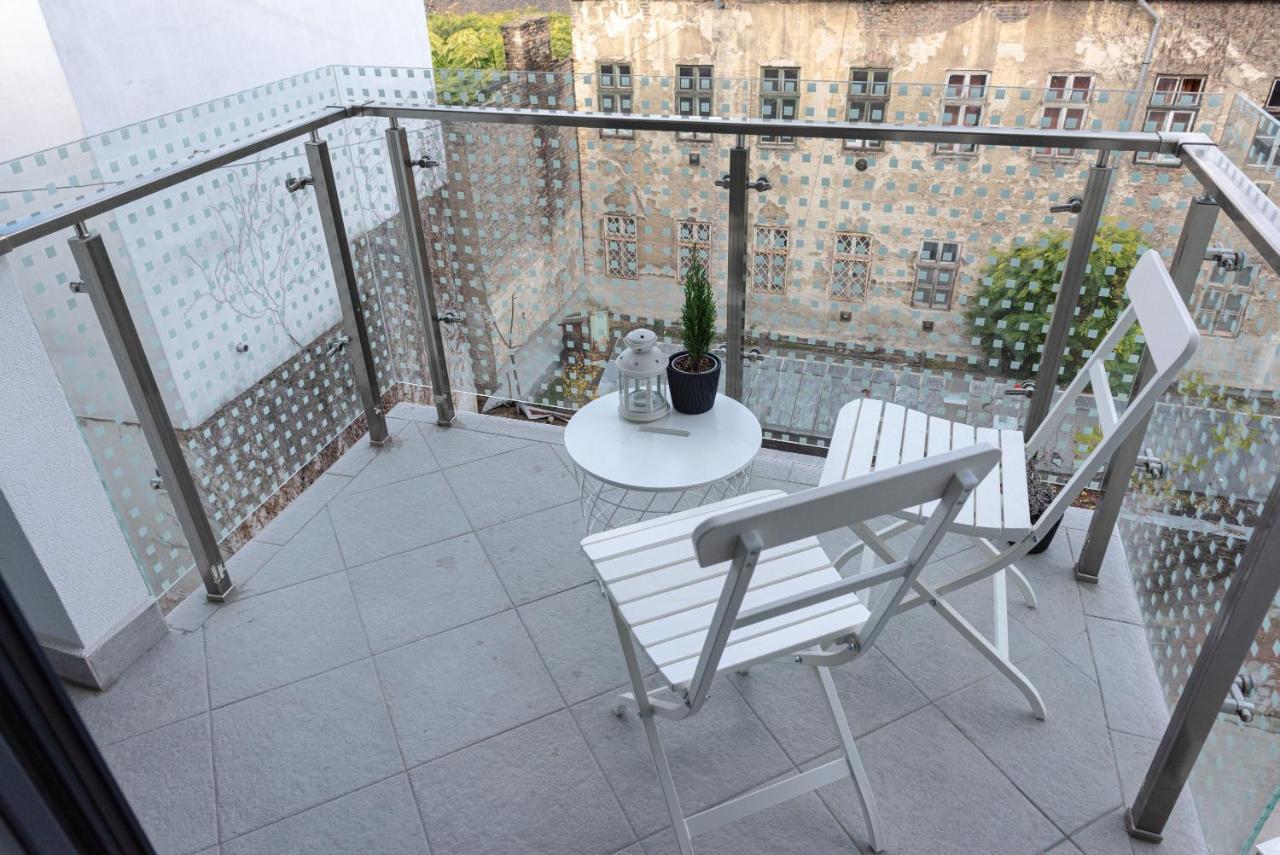 Dob36 Apartment With Free Private Parking And Balcony Будапешт Экстерьер фото